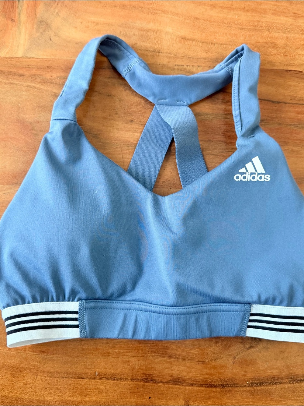 adidas Light Blue Racerback women’s sport bra Top with Striped Band size M